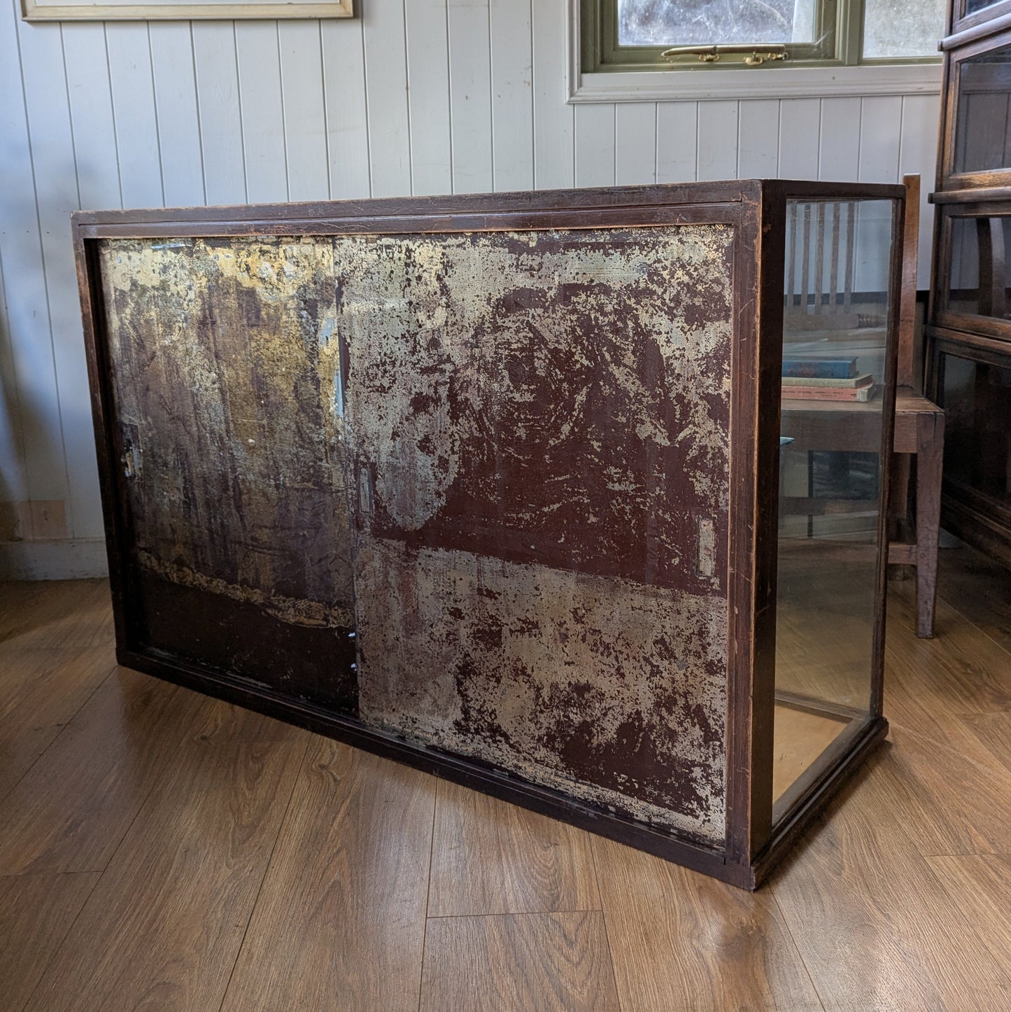 Antique Mirrored Display Unit