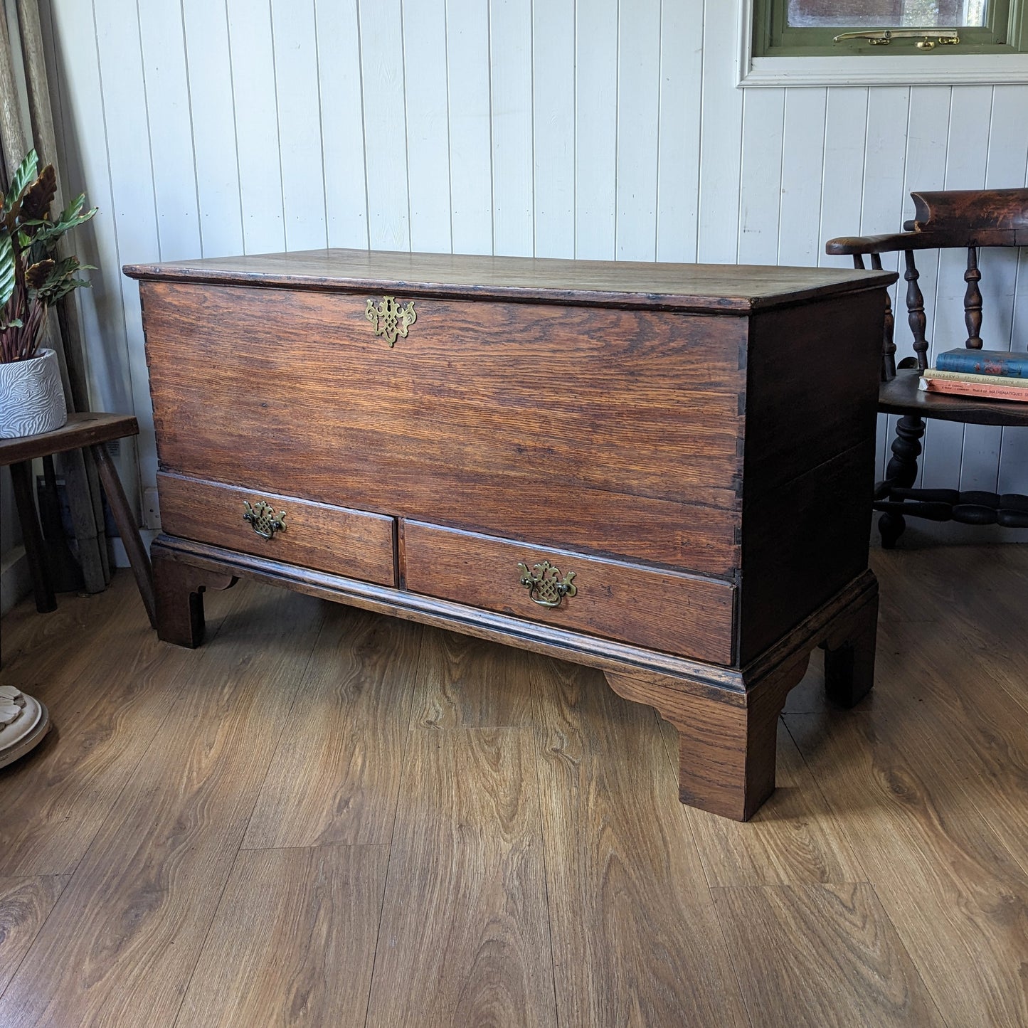 Georgian Oak Mule Chest