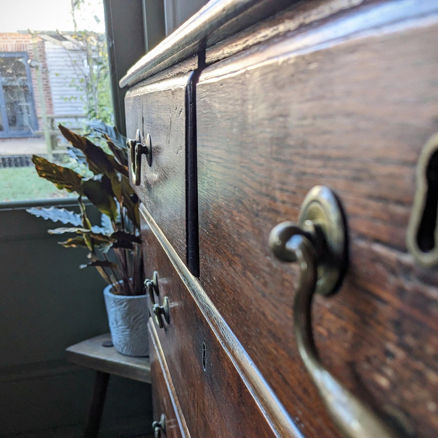 Georgian Oak Chest of Drawers