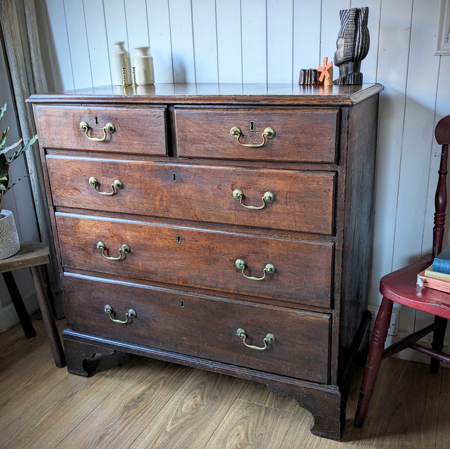 Georgian Oak Chest of Drawers
