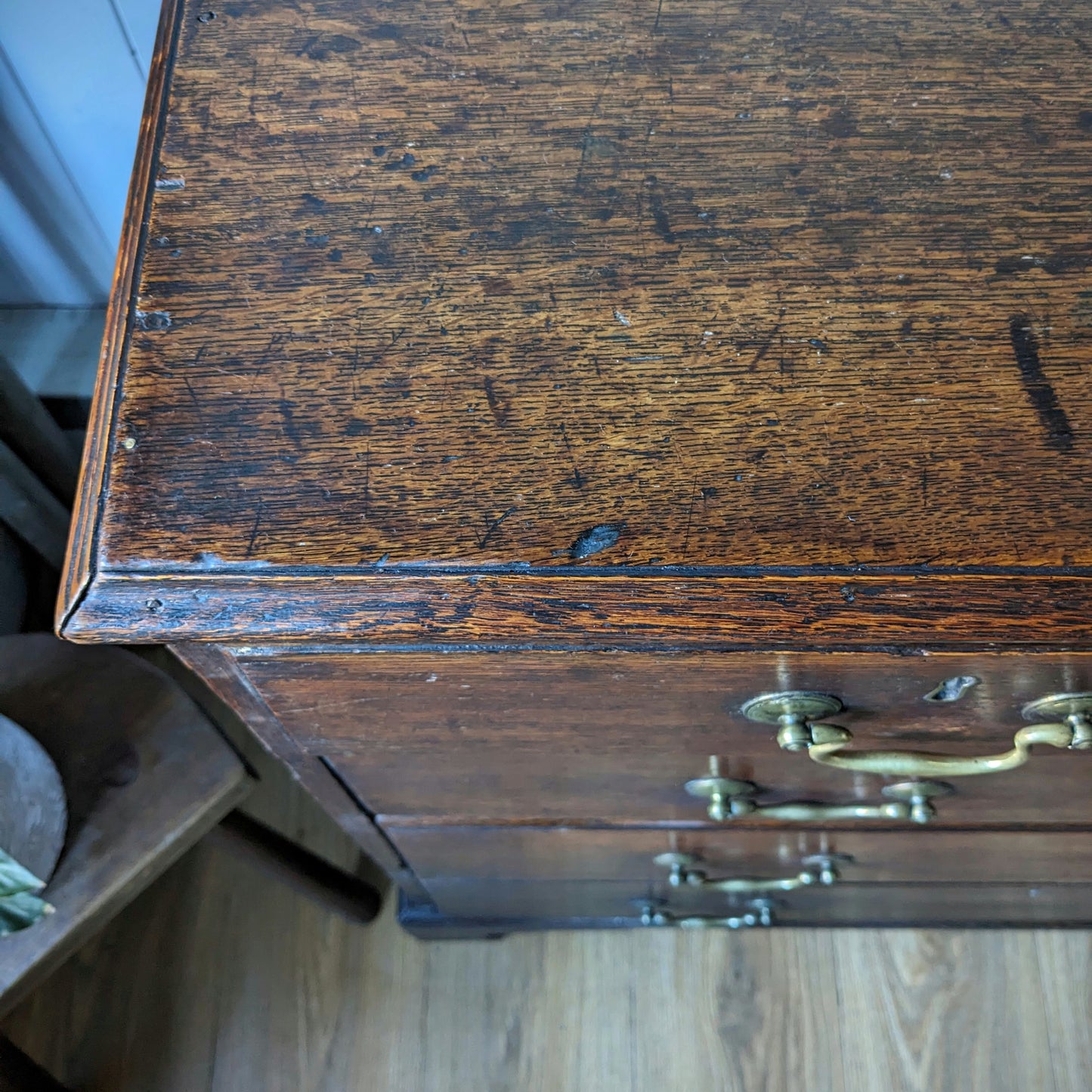 Georgian Oak Chest of Drawers