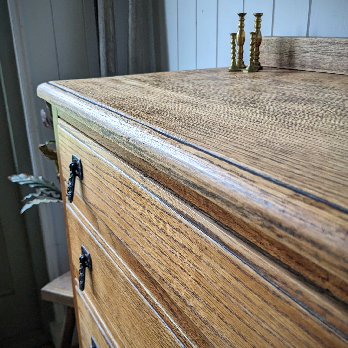 Vintage Oak Chest of Drawers