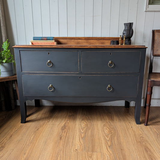 Vintage Oak Chest of Drawers