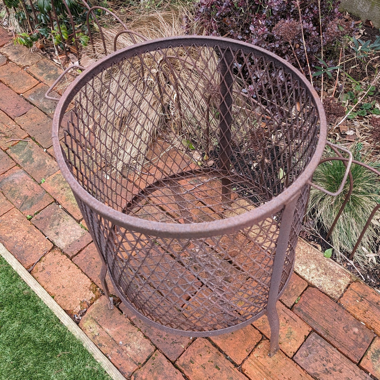 Vintage Garden Incinerator