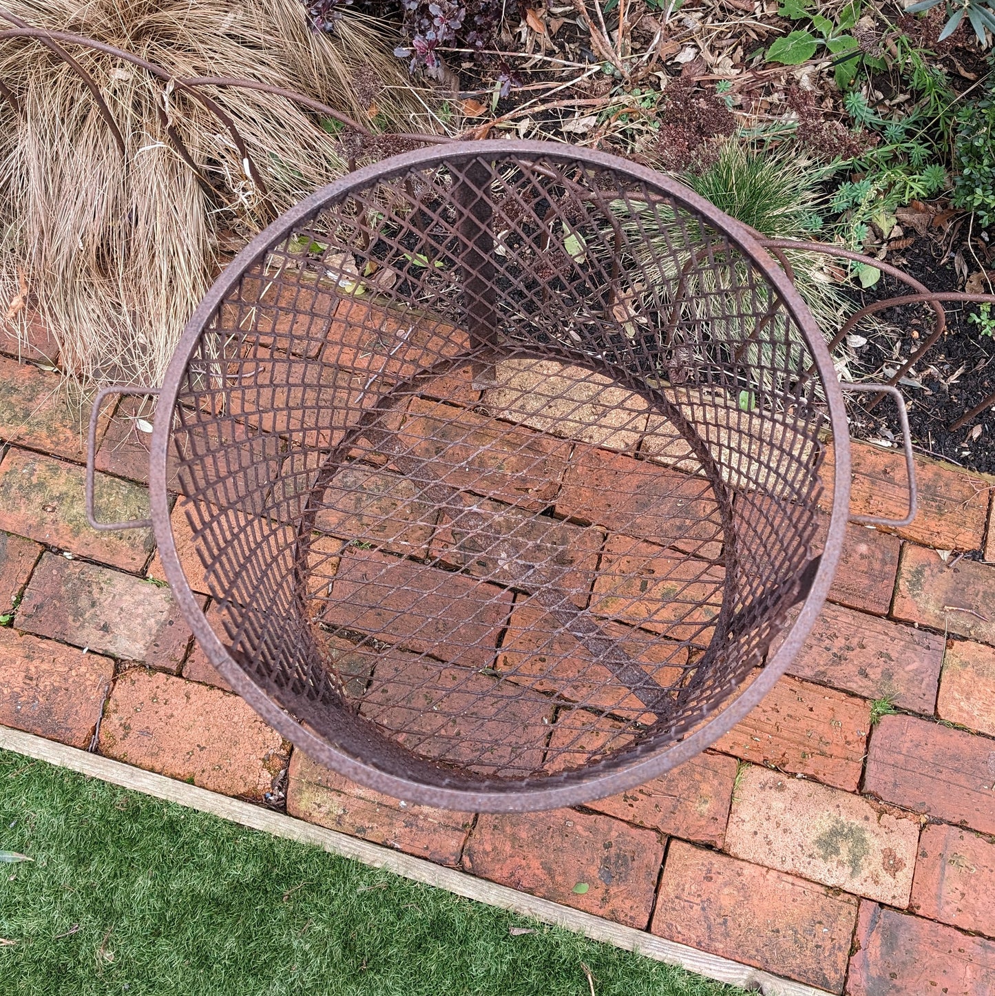 Vintage Garden Incinerator