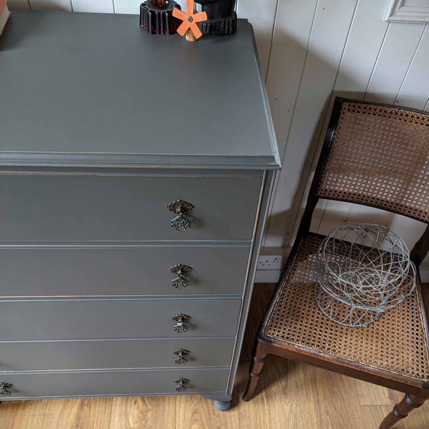 Vintage Painted Chest of Drawers