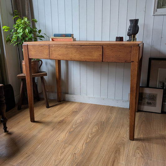 Vintage Air Ministry Desk