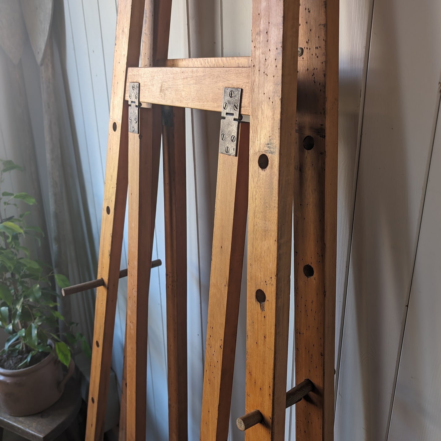 Vintage Pine Artist Easel