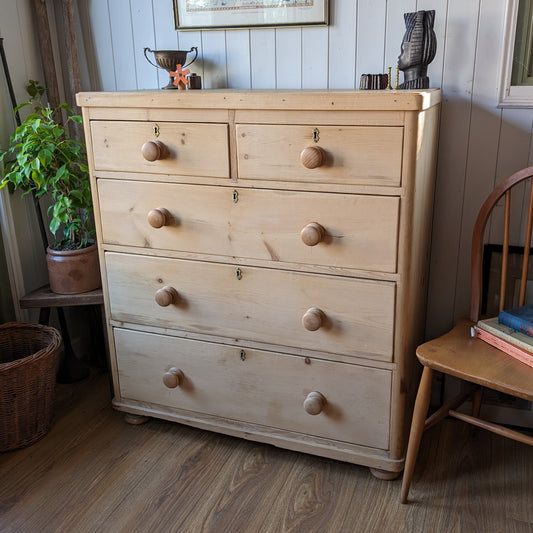 Victorian Pine Chest of Drawers
