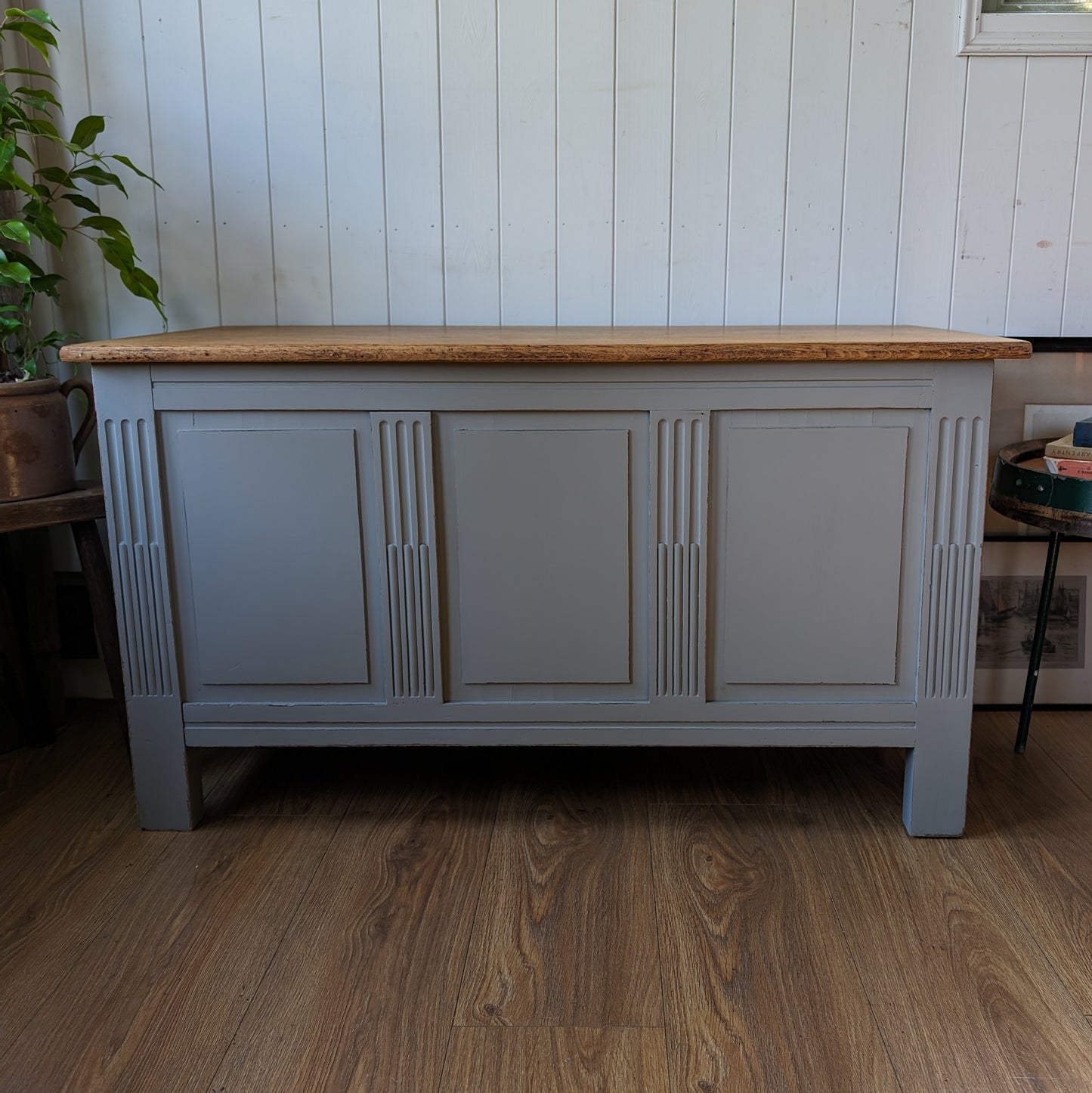 Vintage Blanket Box