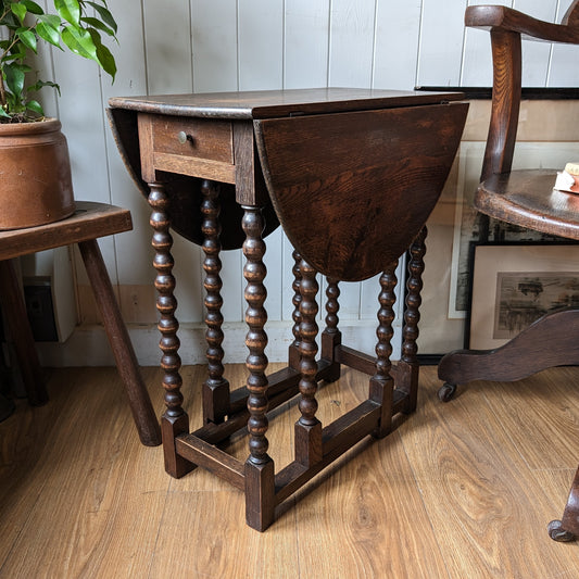 Antique Bobbin Leg Side Table