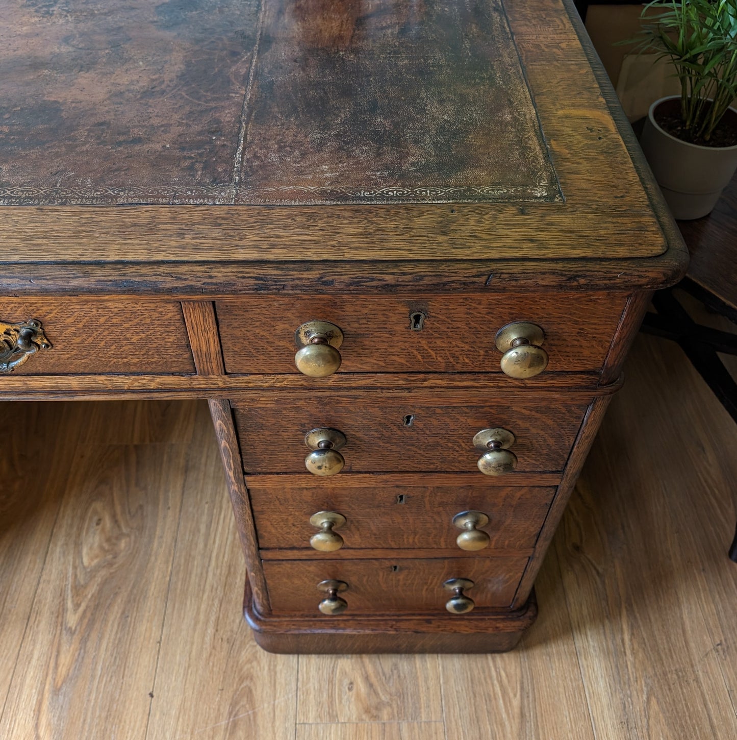 Victorian Oak Twin Pedestal Desk