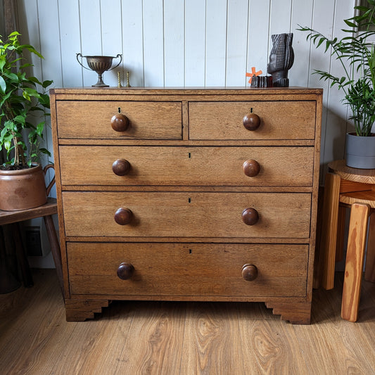 Small Georgian Oak Chest of Drawers