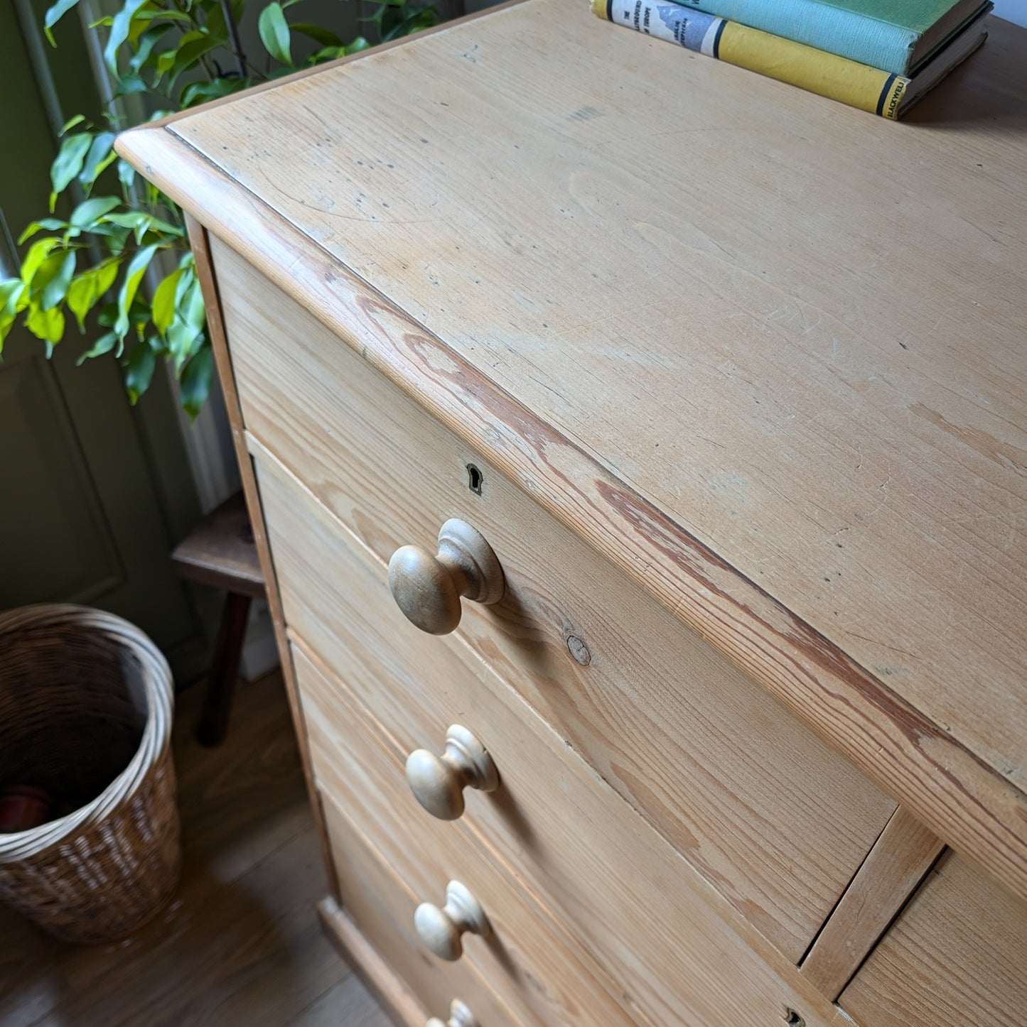 Victorian Pine Chest of Drawers