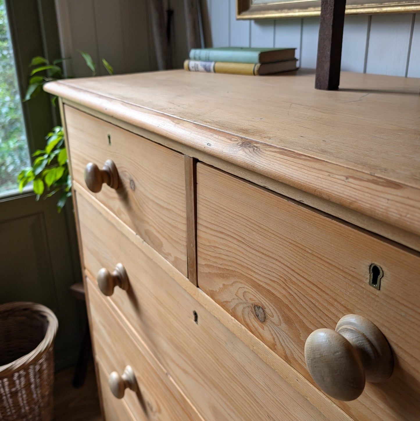 Victorian Pine Chest of Drawers