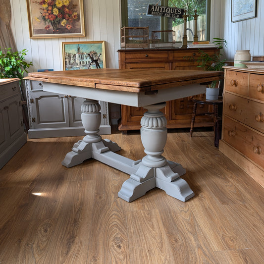 Antique Oak Draw Leaf Table