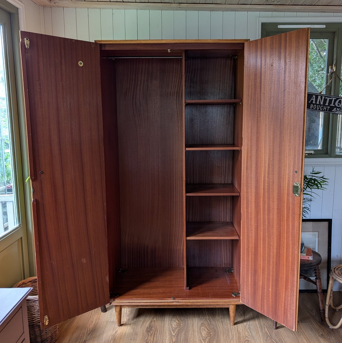 1950s Wardrobe by Meredrew