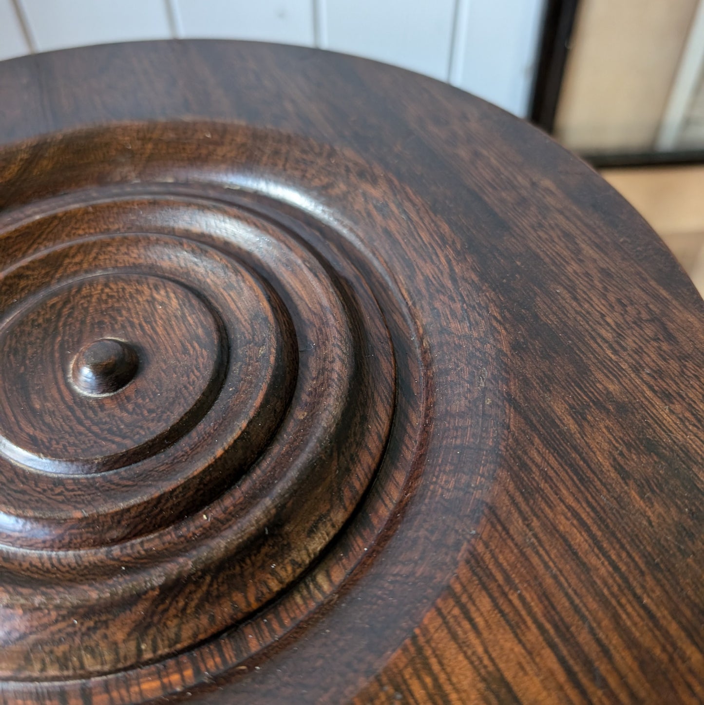 French Milking Stool