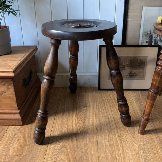 French Milking Stool