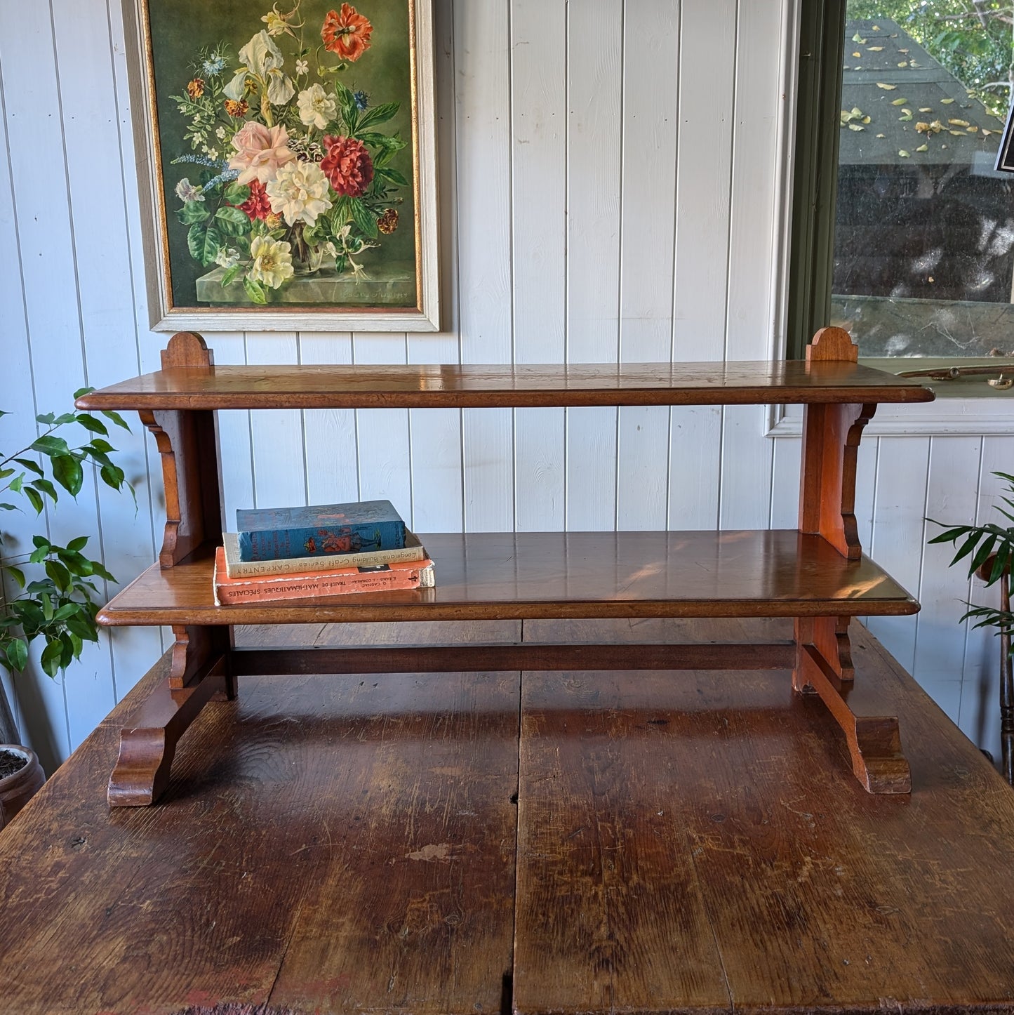 Victorian Countertop Shelves