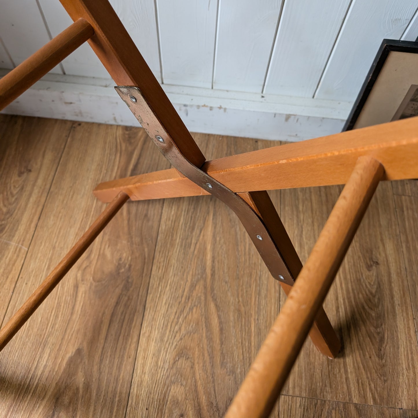 Mid Century Luggage Stand