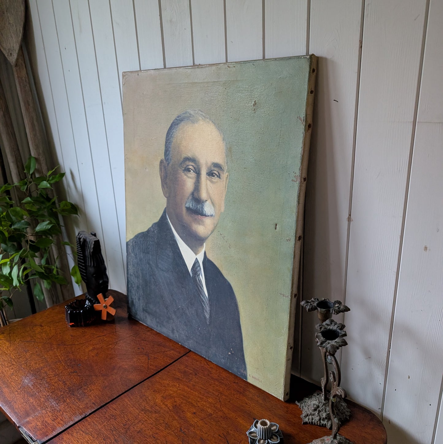 Antique Oil Portrait of a Gentlemen