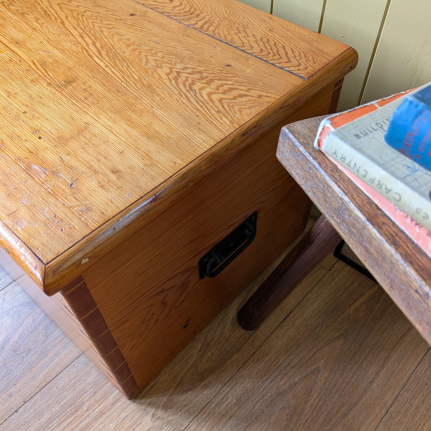 Small Victorian Pine Chest