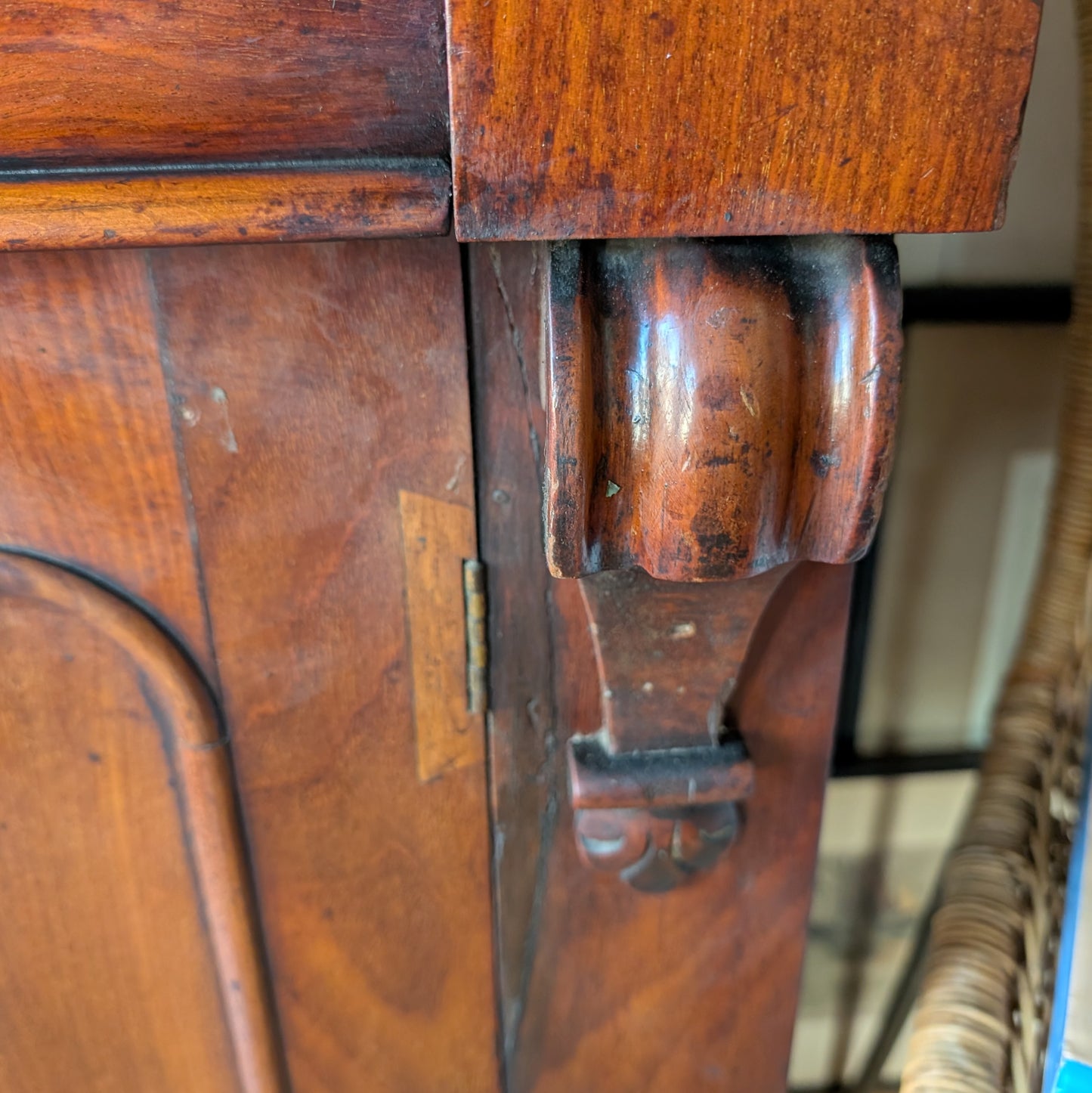 Victorian Cupboard with 2 Drawers [ref:7387]