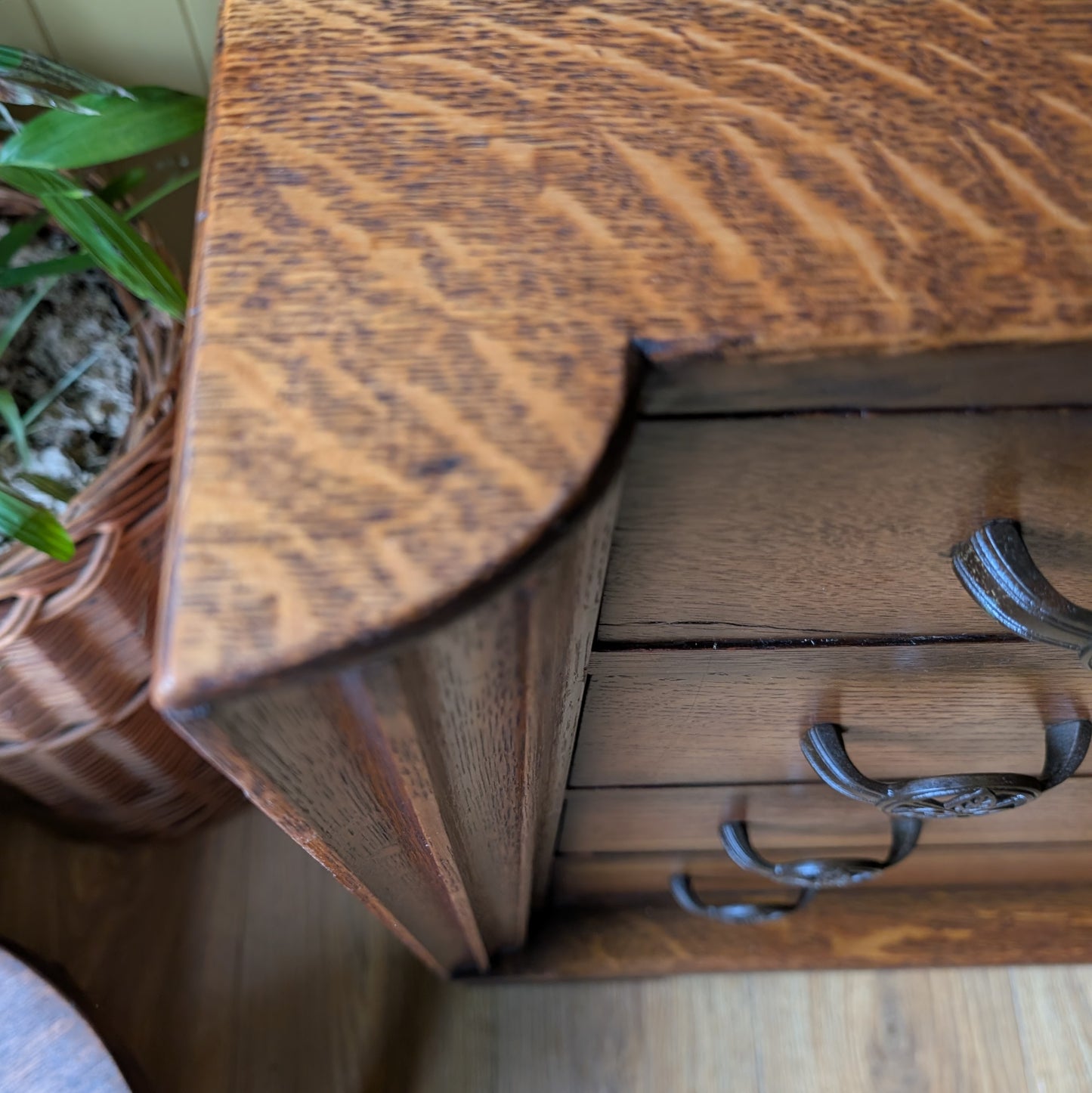 Art Deco Oak Chest of Drawers