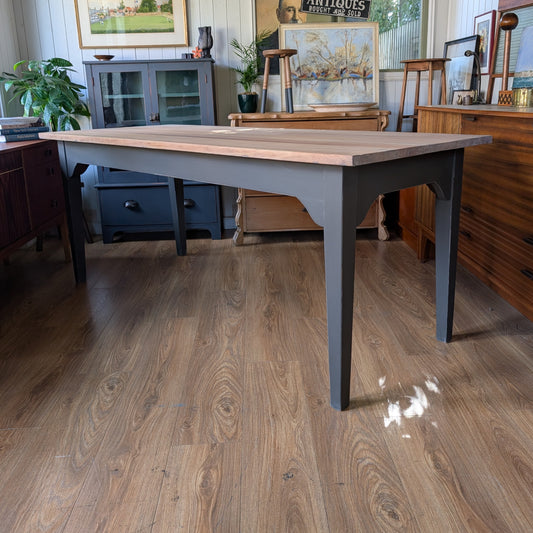 Vintage French Farmhouse Table [ref:7385]