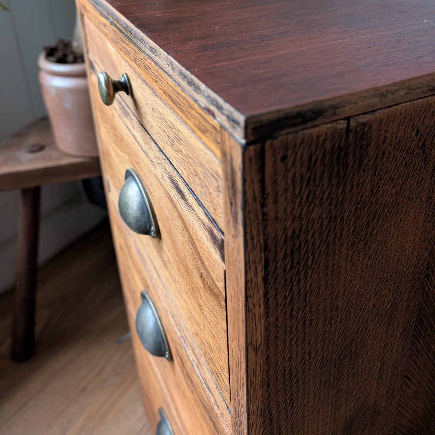 Small Vintage Drawer Unit