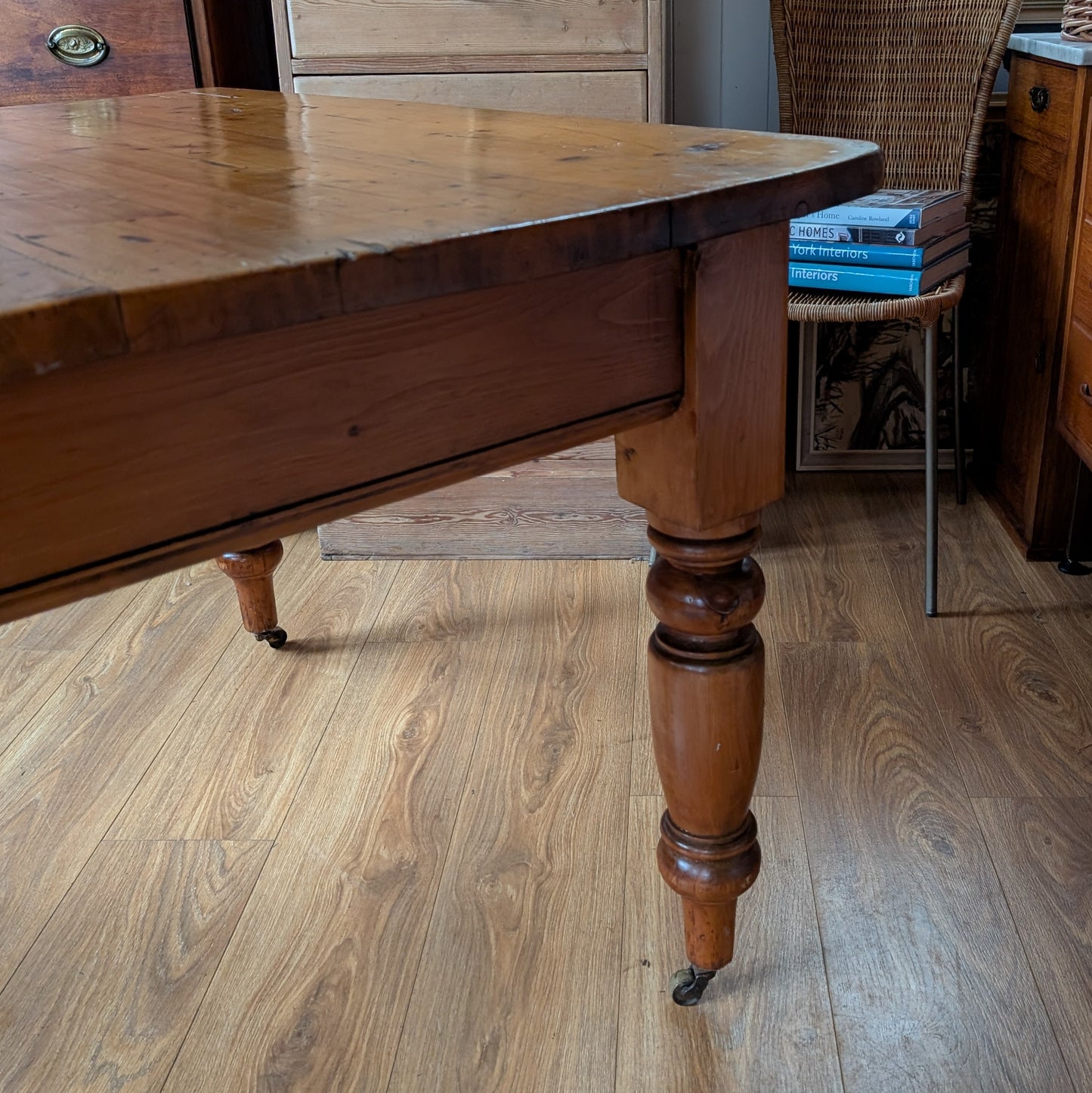 Victorian Pine Farmhouse Table