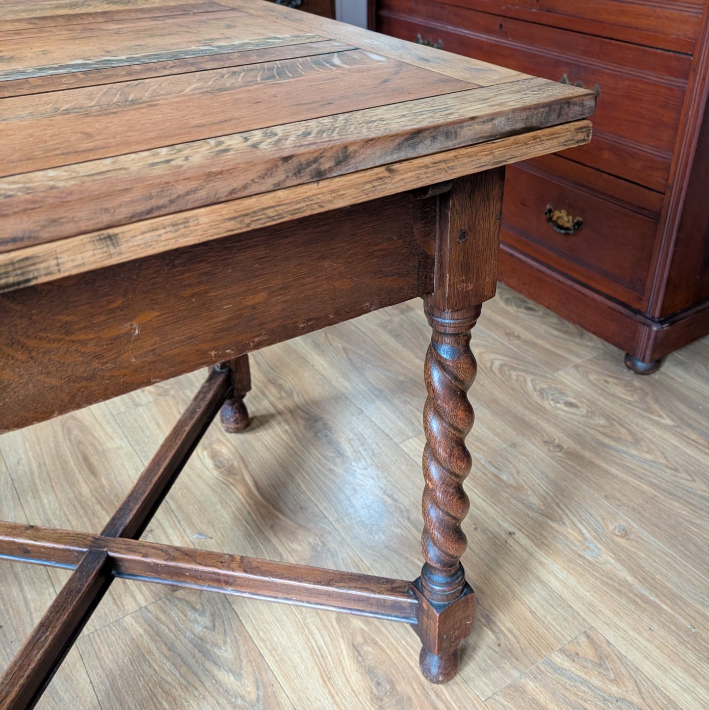 Small Oak Draw Leaf Table