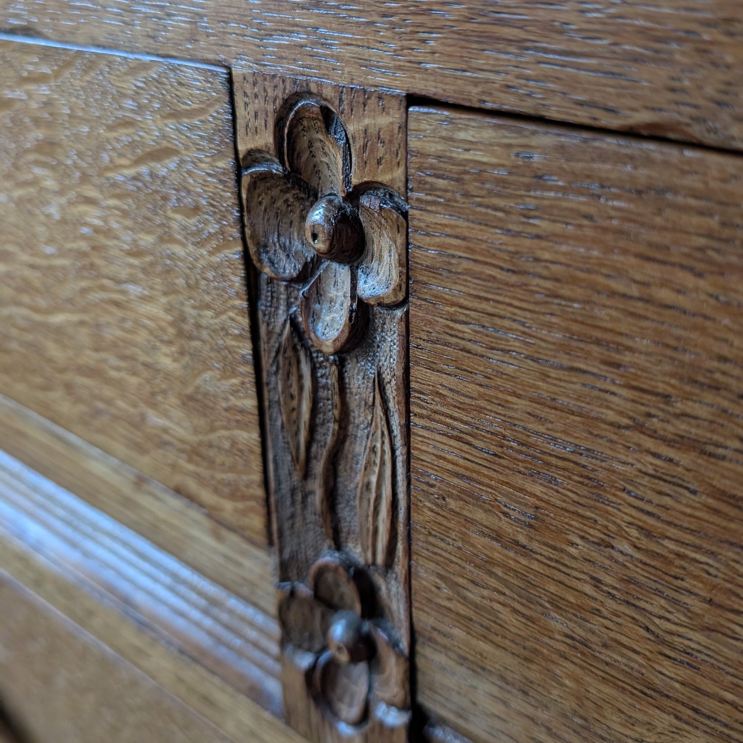 Art Deco Oak Chest of Drawers