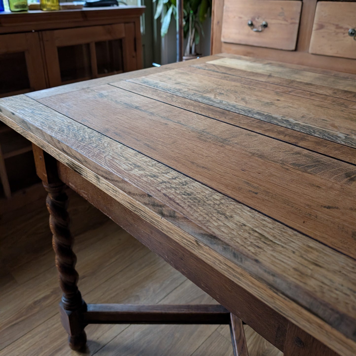Small Oak Draw Leaf Table