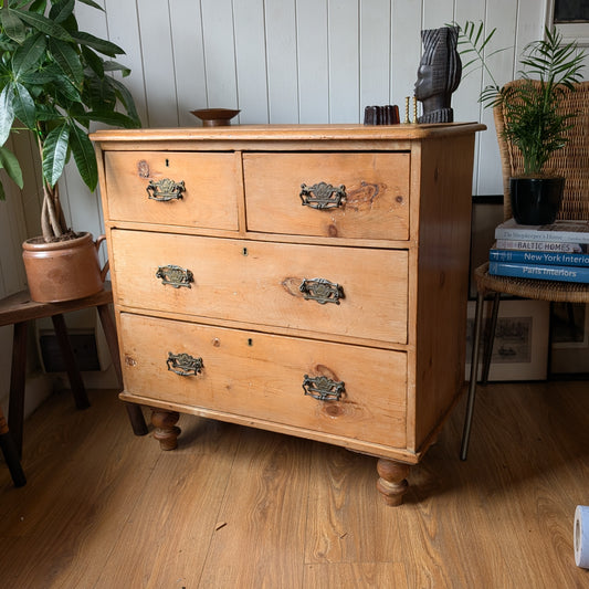 Small Victorian Pine Chest of Drawers