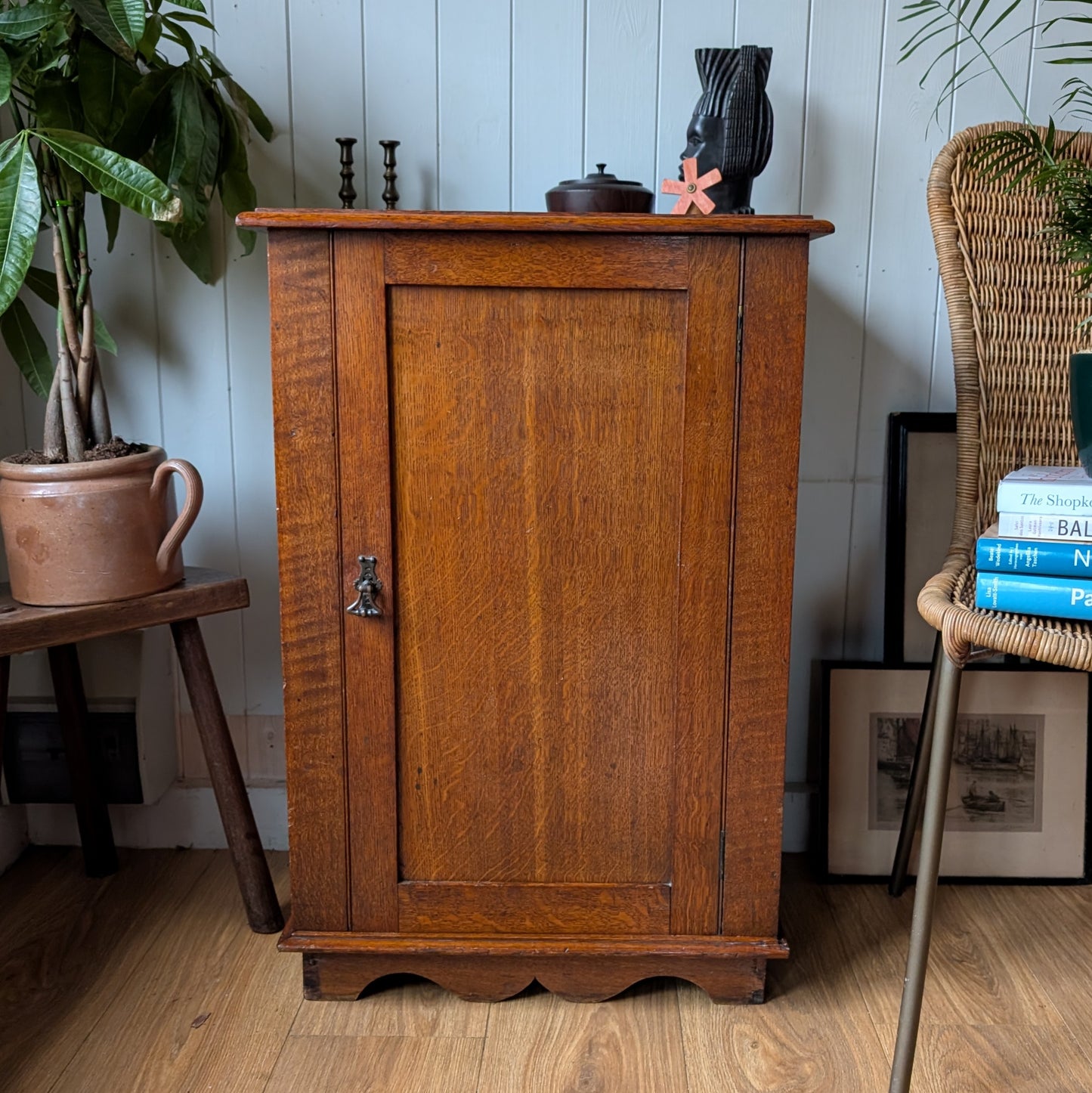 Small Arts and Crafts Oak Cupboard