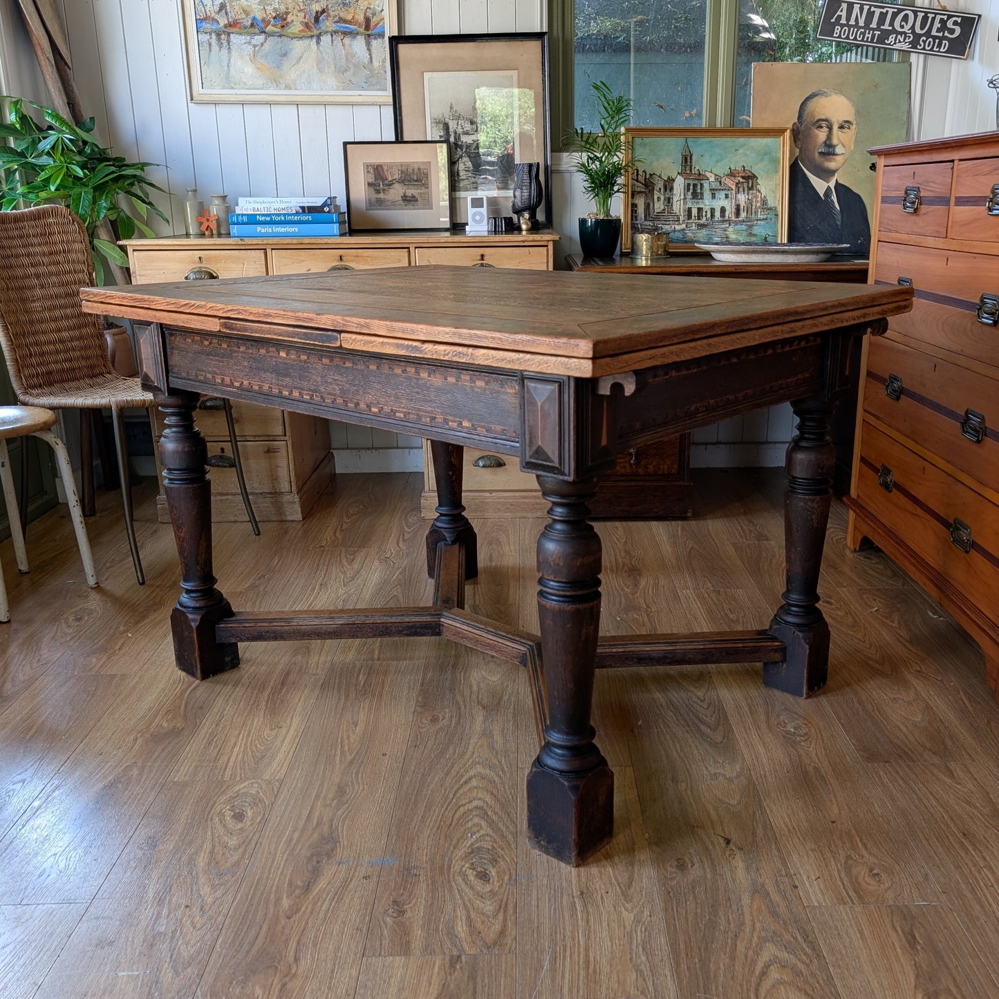 Large Antique Oak Draw Leaf Table