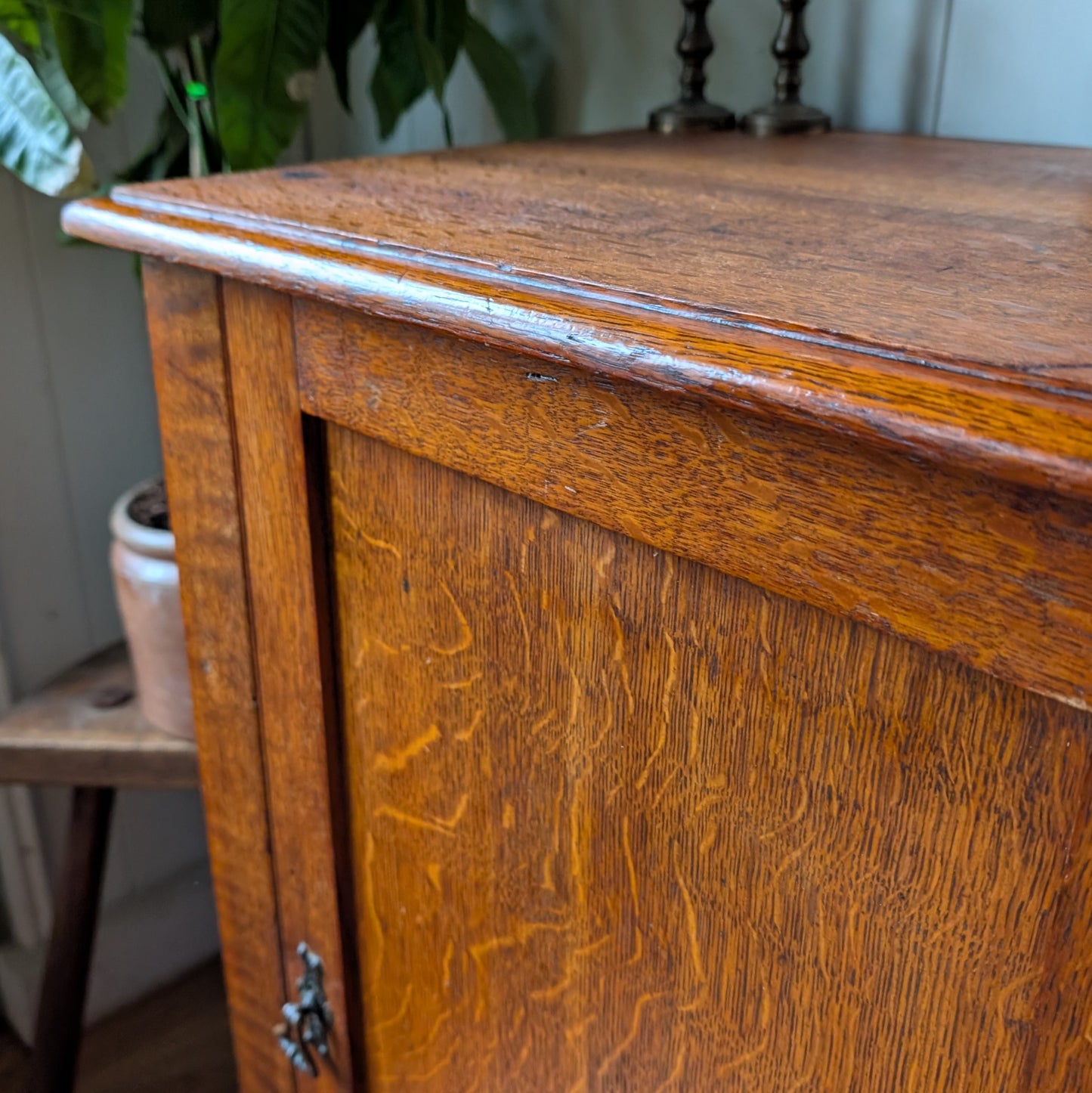 Small Arts and Crafts Oak Cupboard