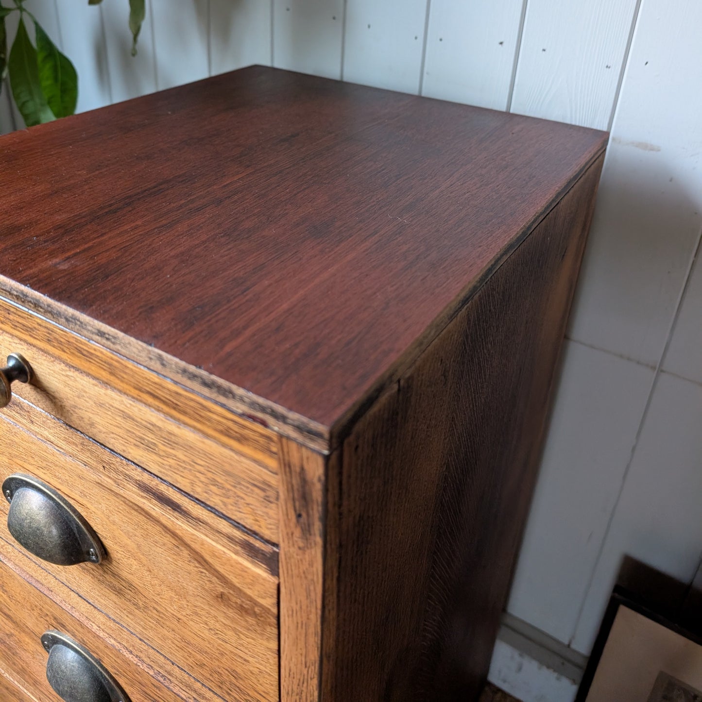 Small Vintage Drawer Unit