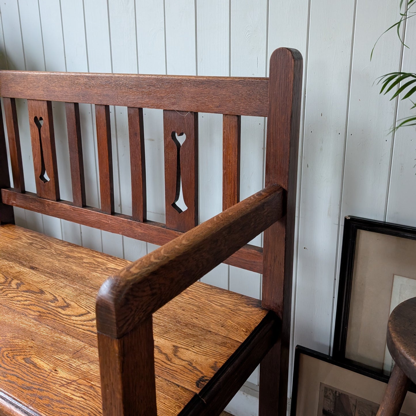 Arts and Crafts Oak Hall Bench