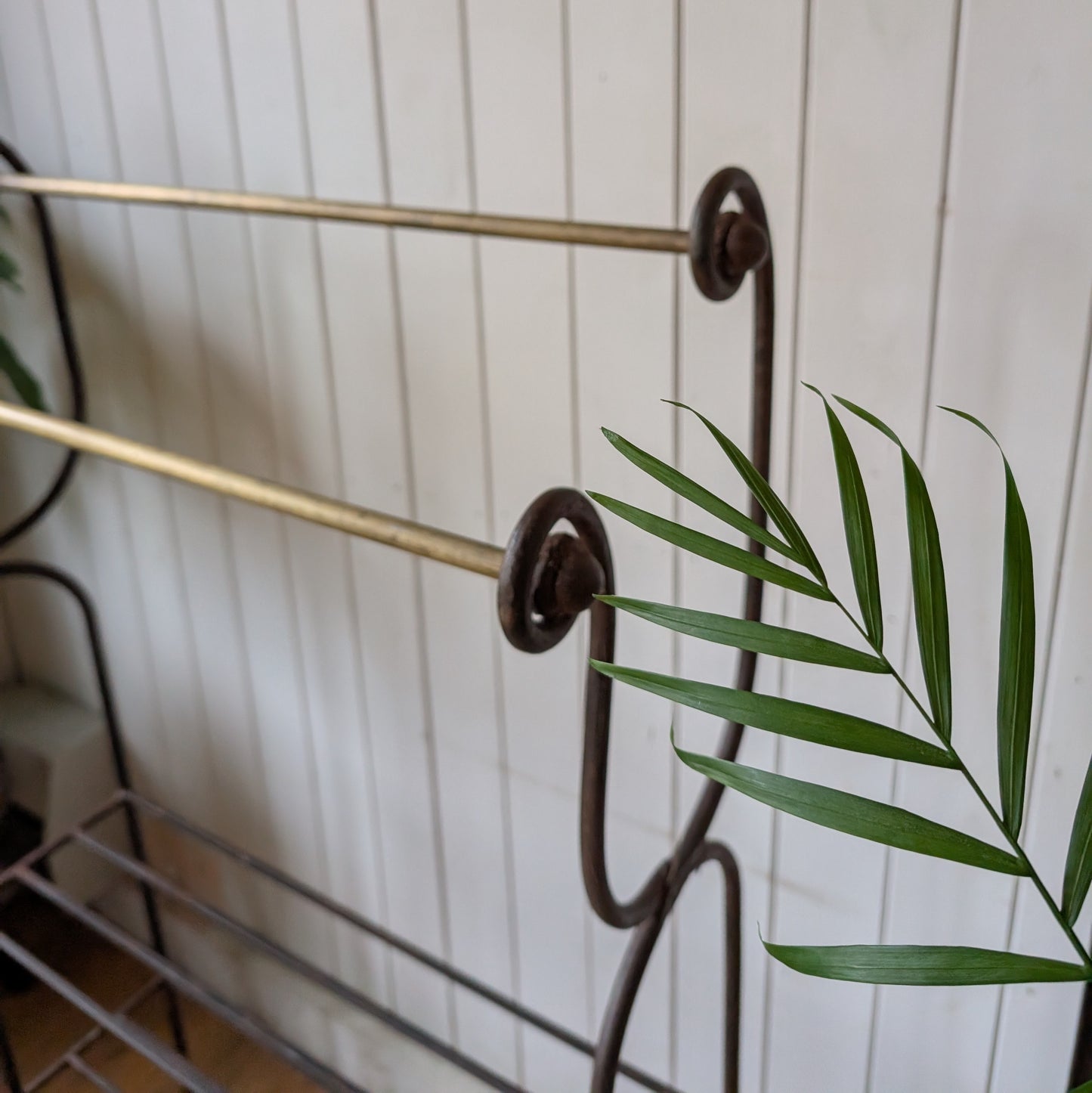 Antique Towel Rail with Shelves