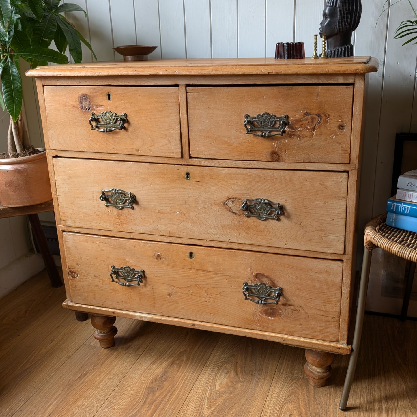 Small Victorian Pine Chest of Drawers