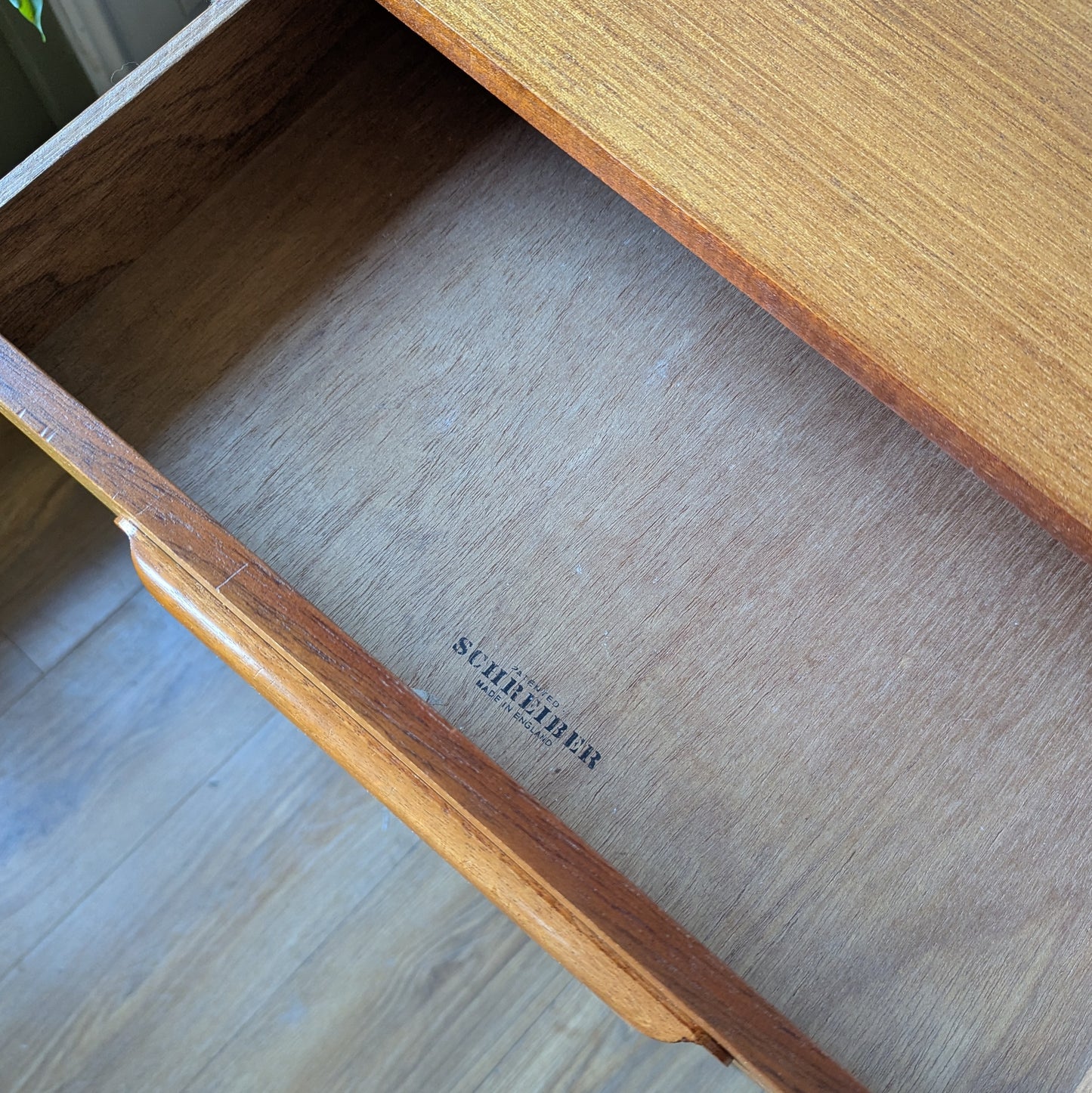 Mid Century Chest of Drawers