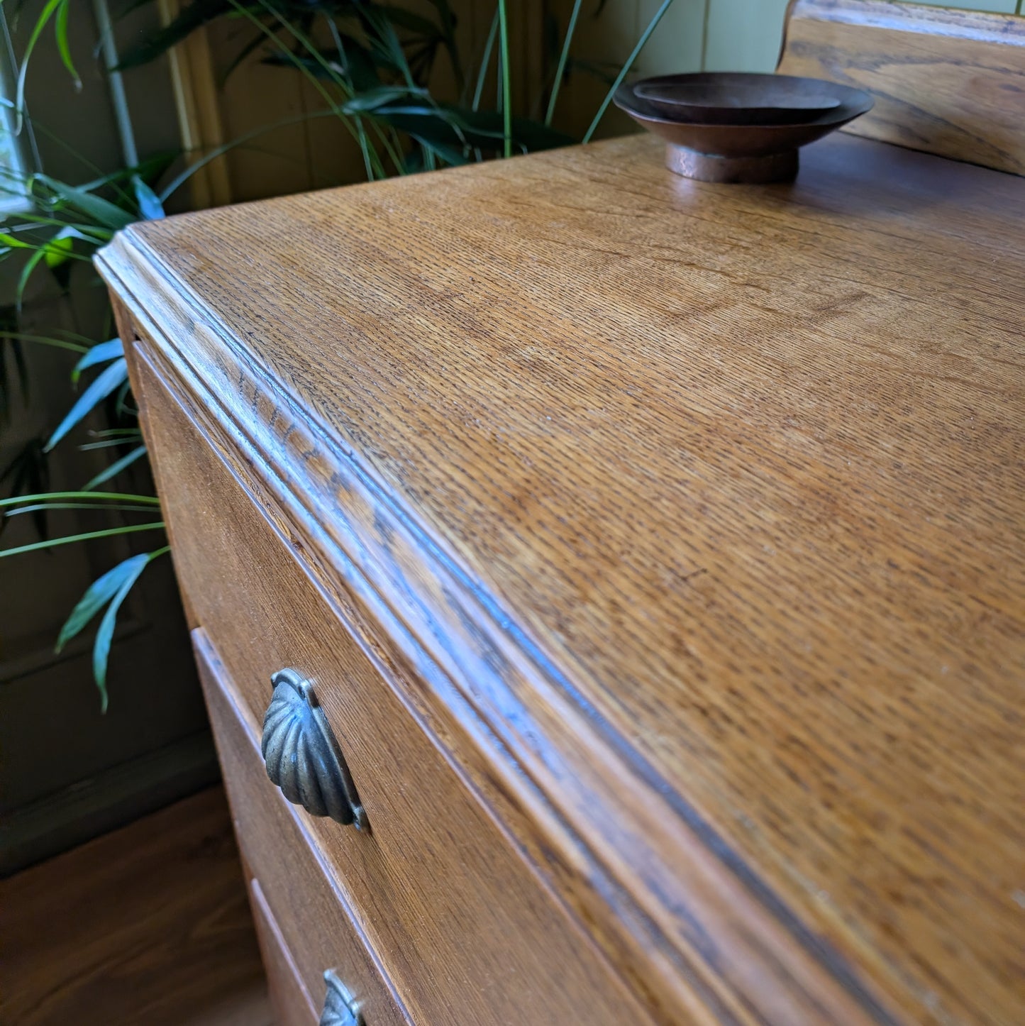 Vintage Oak Chest of Drawers
