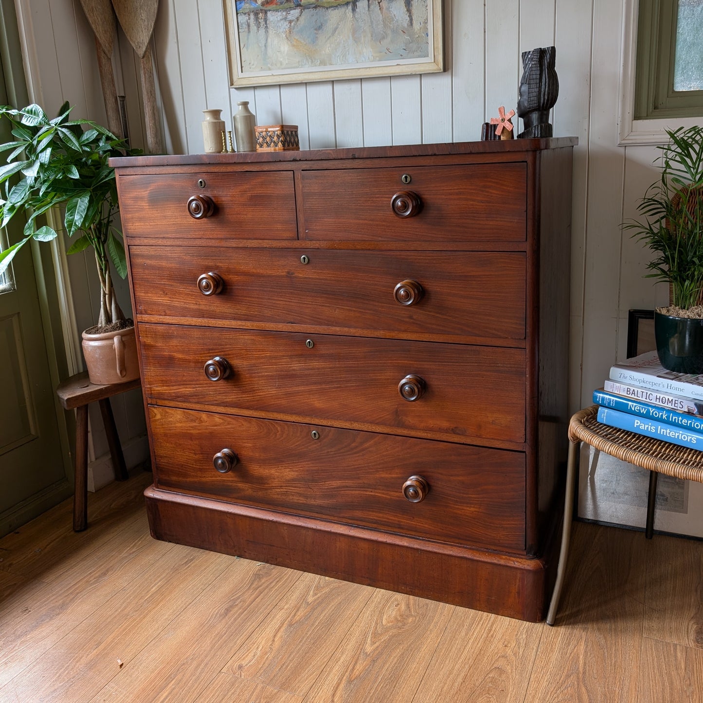 Victorian Chest of Drawers