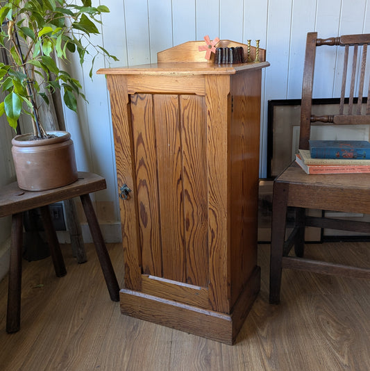 Victorian Pine Pot Cupboard