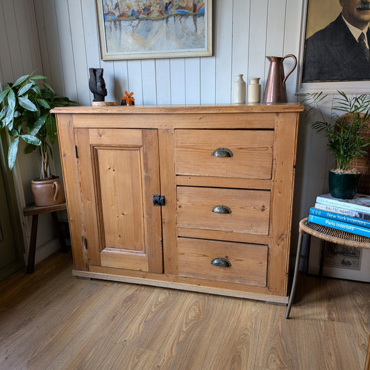 Rustic Victorian Pine Cupboard with Drawers