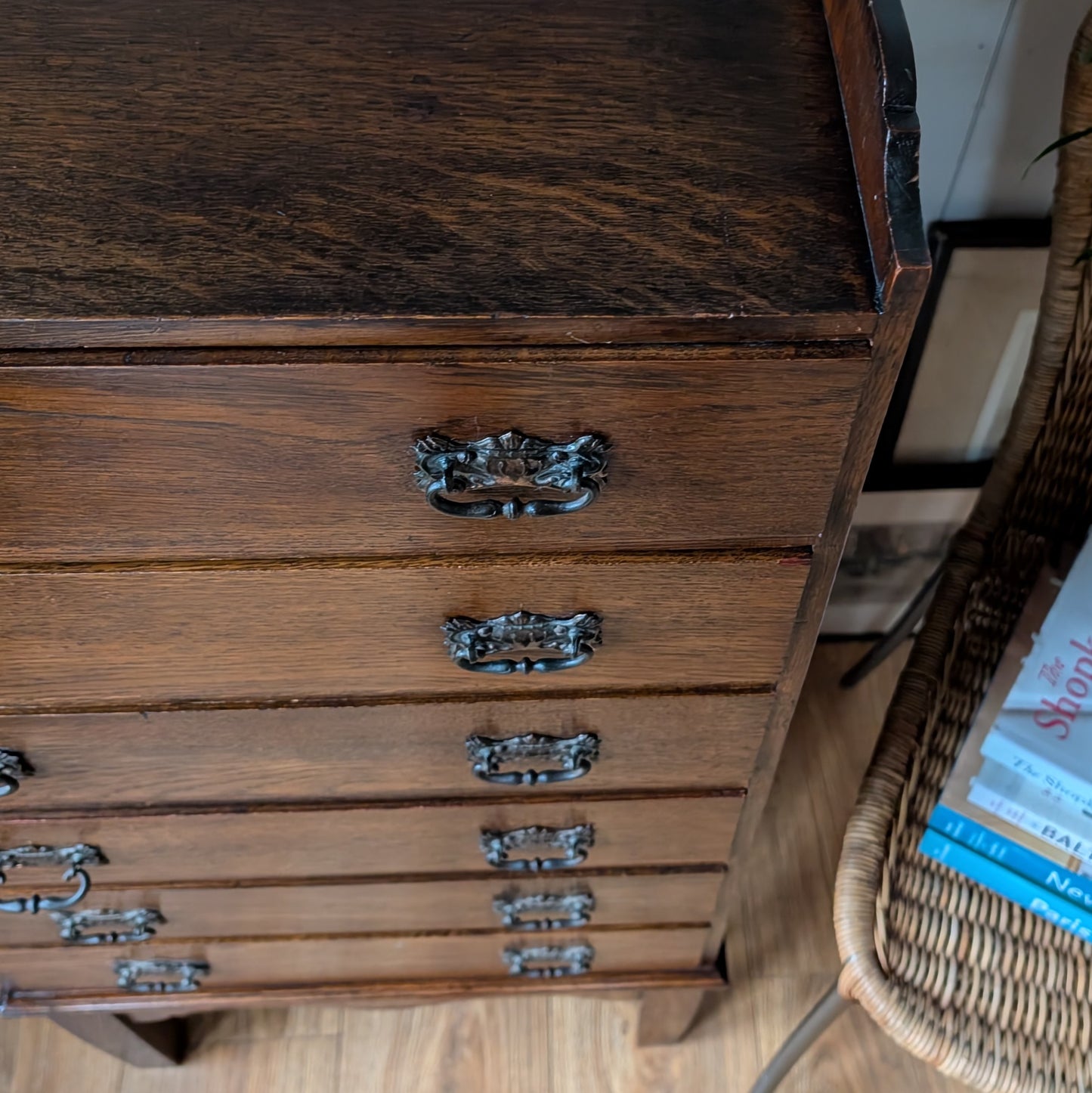 Small Antique Oak Chest of Drawers