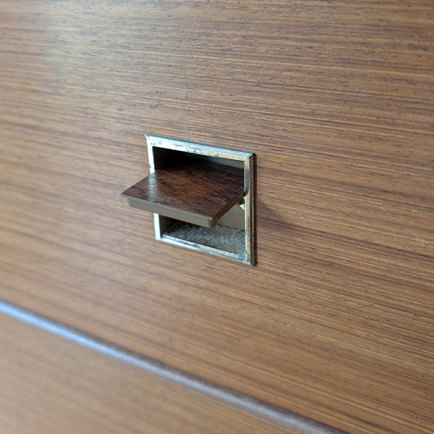 Long and Low Mid Century Drawer Unit